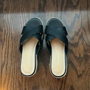 Versona platform wedge black criss cross strap sandals! Size 8 never worn!